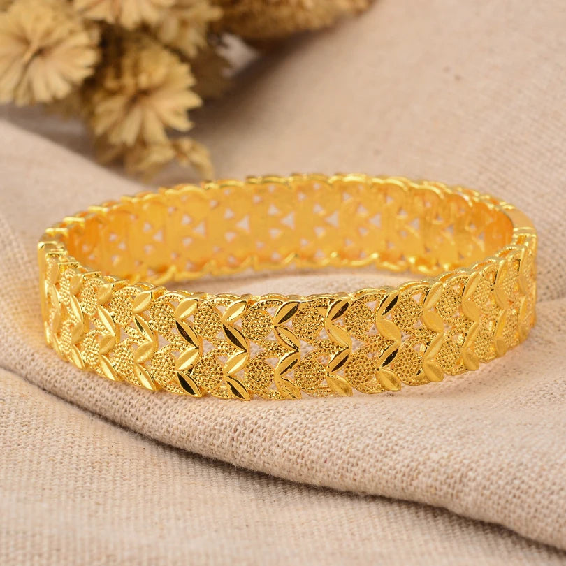 Round Flower Gold-Color Bangle – Algerian Wedding Bracelet (2.36")